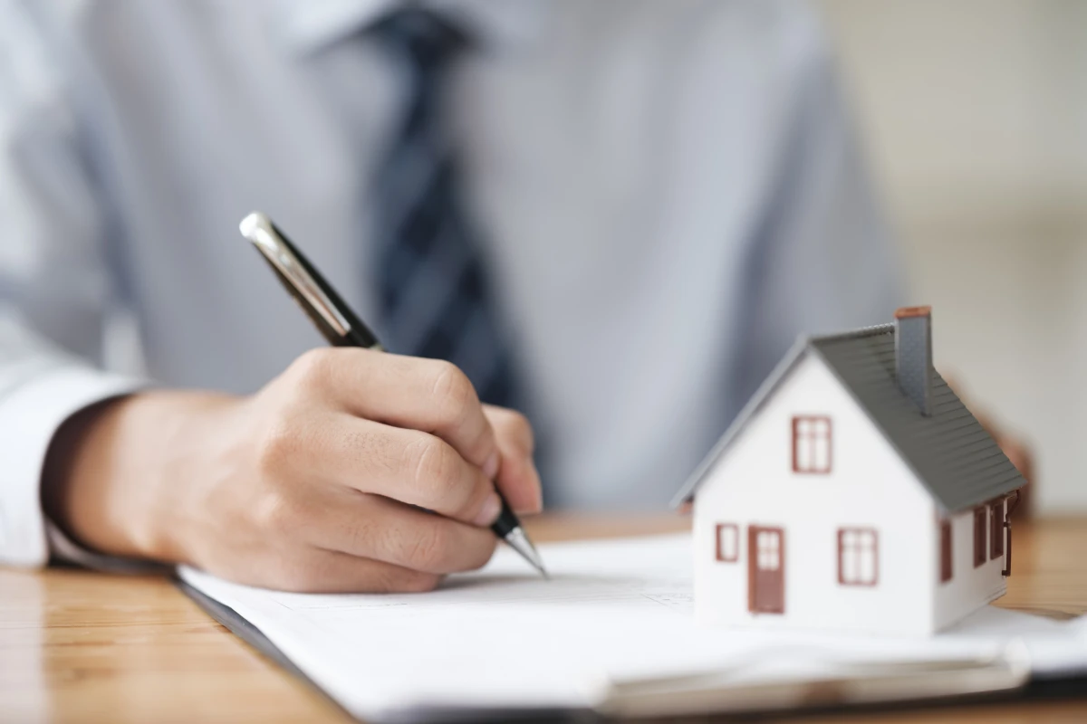 Les différents types de baux immobiliers : avantages et contraintes